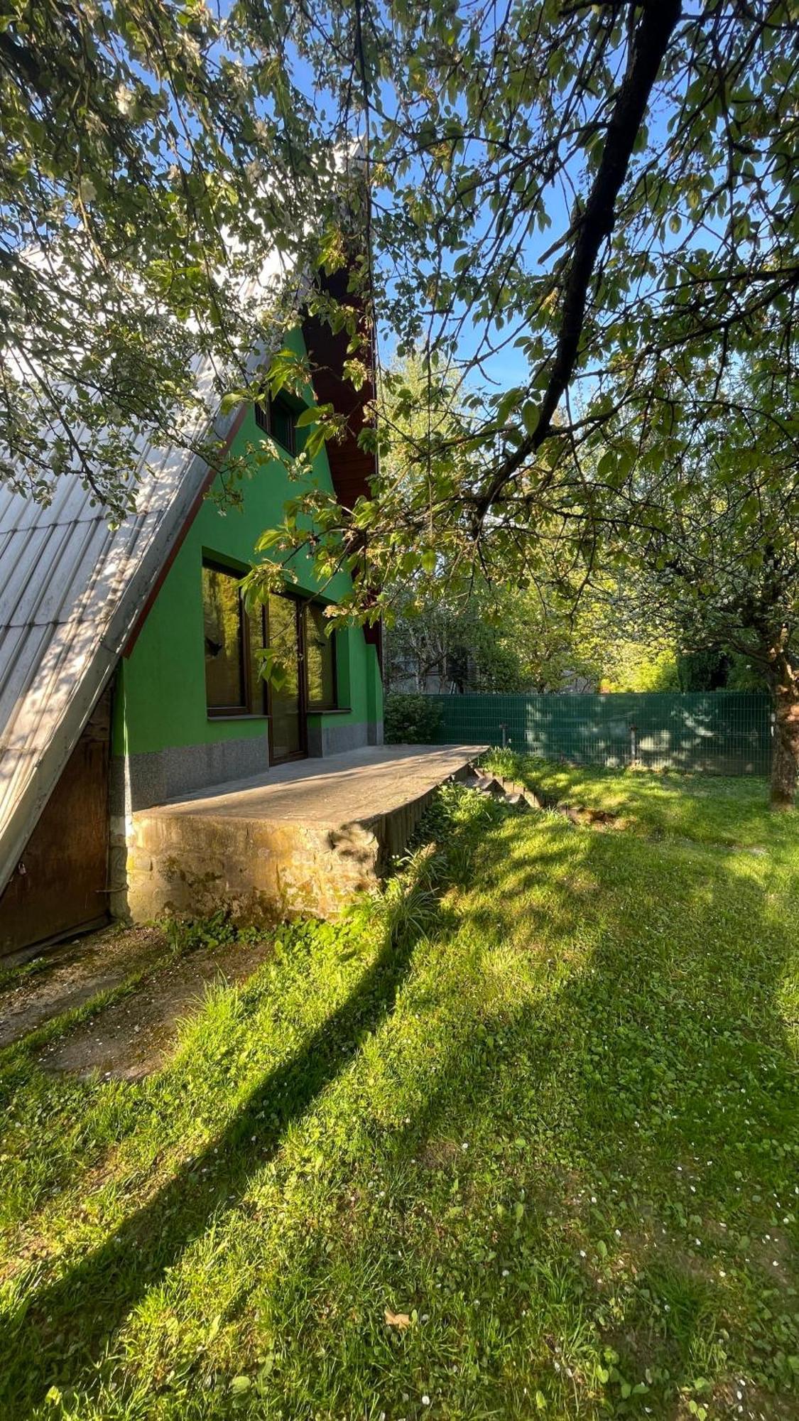 Retro Chata U Lesa Kohoutov Exterior photo